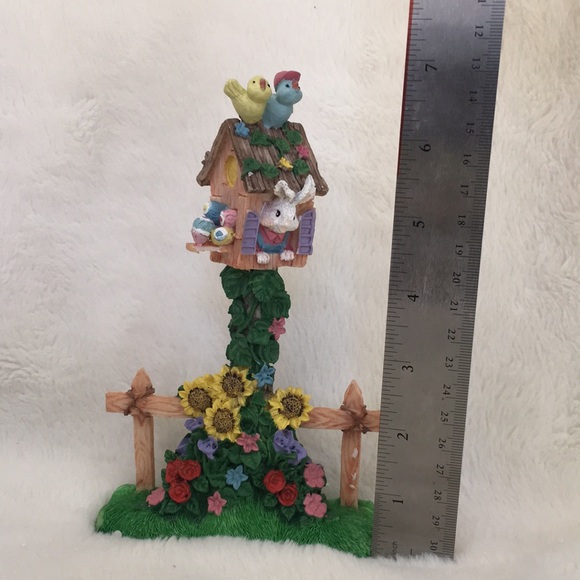 Easter Jubilee Boxed Set Bunny Rabbit Family Ceramic Figurines Easter Village - Picture 7 of 13